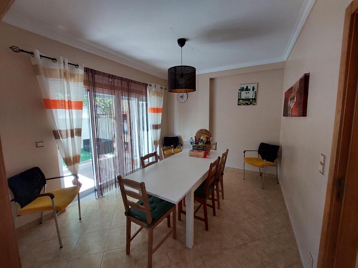 A Family House In Santa Cruz, Torres Vedras Villa Silveira  Eksteriør bilde